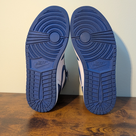 2016 Air Jordan 1 Retro High OG "Storm Blue" Size 8.5 style code 555088-127 - Picture 5 of 7